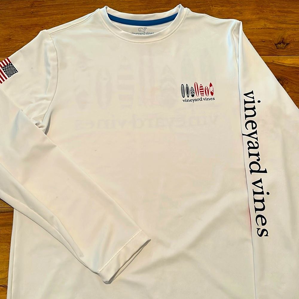 Vineyard vines, long sleeve youth medium shirt